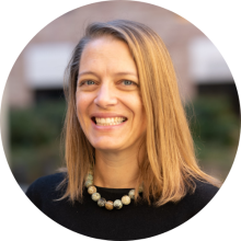 Amelia Wolf headshot